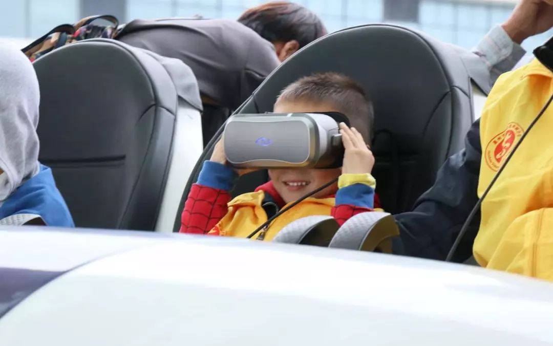 VR交通安全,VR行人交通安全